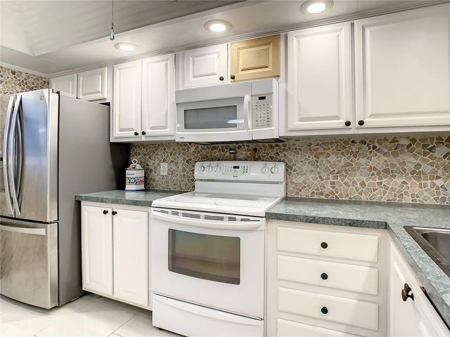 18304 GULF BOULEVARD 116, Redington Shores, FL 33708