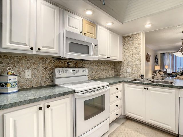 18304 GULF BOULEVARD 116, Redington Shores, FL 33708