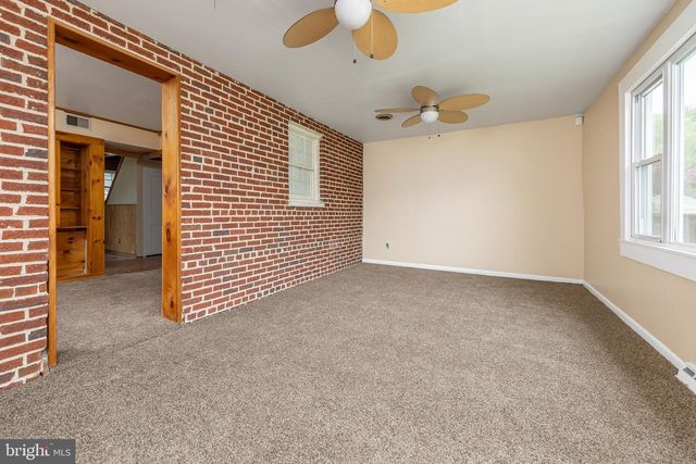 176 COOK AVE, Salem, NJ 08079
