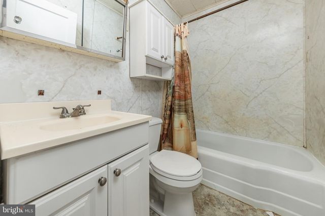 176 COOK AVE, Salem, NJ 08079