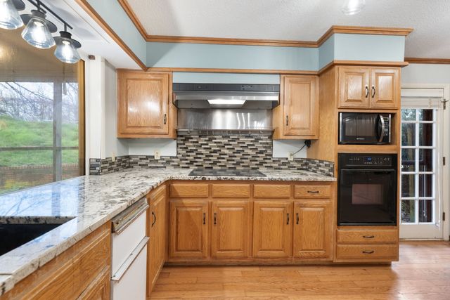 8300 Elkton Pike, Prospect, TN 38477