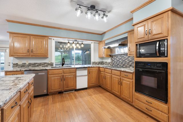 8300 Elkton Pike, Prospect, TN 38477