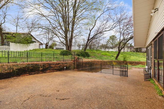 8300 Elkton Pike, Prospect, TN 38477