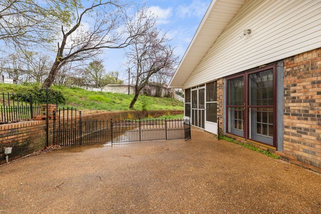 8300 Elkton Pike, Prospect, TN 38477