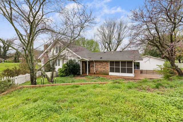 8300 Elkton Pike, Prospect, TN 38477