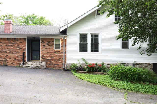 8300 Elkton Pike, Prospect, TN 38477