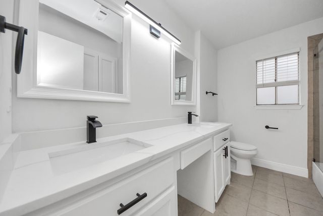 18319 Cape Bahamas Lane, Houston, TX 77058