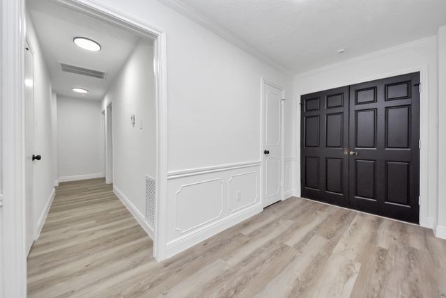 18319 Cape Bahamas Lane, Houston, TX 77058