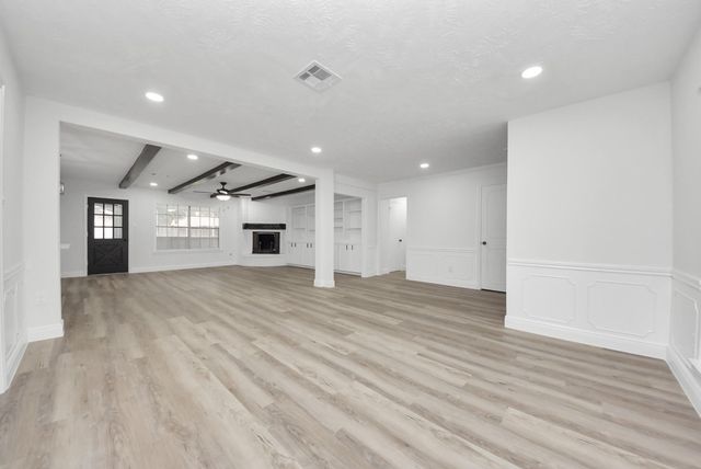 18319 Cape Bahamas Lane, Houston, TX 77058