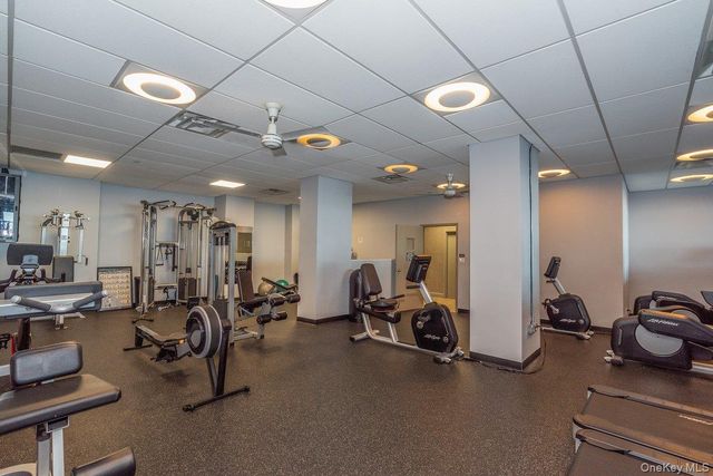 166-25 Powells Cove Boulevard 15D, Beechhurst, NY 11357