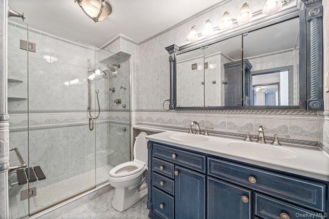 166-25 Powells Cove Boulevard 15D, Beechhurst, NY 11357