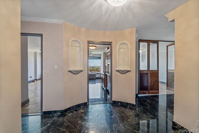166-25 Powells Cove Boulevard 15D, Beechhurst, NY 11357