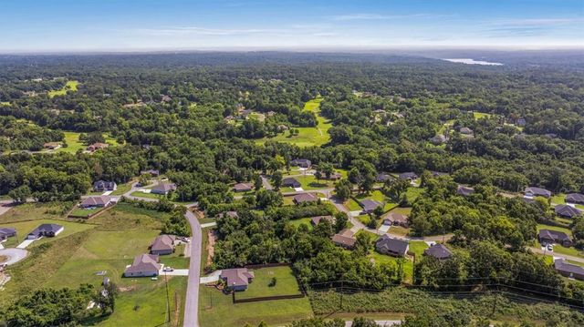 5 Briscoe Place, Bella Vista, AR 72715