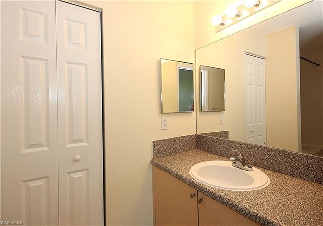 1160 Reserve WAY 305, Naples, FL 34105