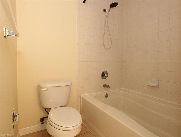1160 Reserve WAY 305, Naples, FL 34105