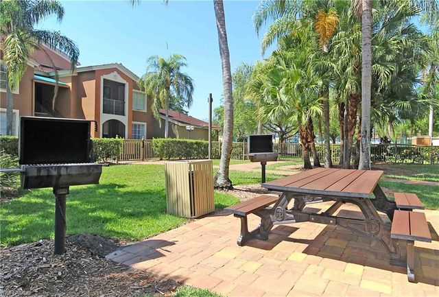 1160 Reserve WAY 305, Naples, FL 34105