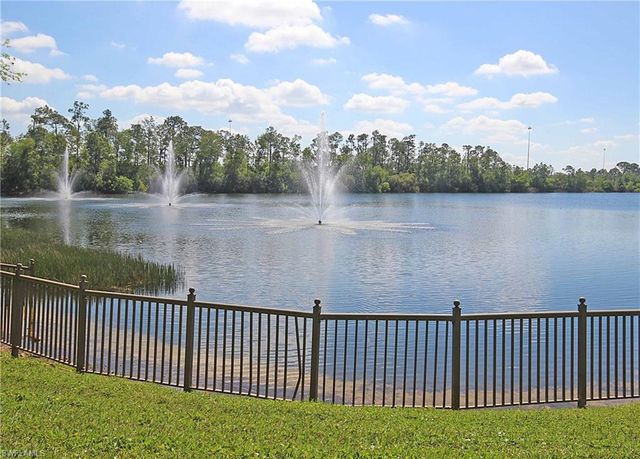 1160 Reserve WAY 305, Naples, FL 34105