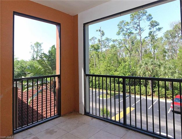 1160 Reserve WAY 305, Naples, FL 34105