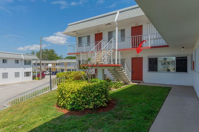 3120 Cynthia Lane 115, Lake Worth Beach, FL 33461