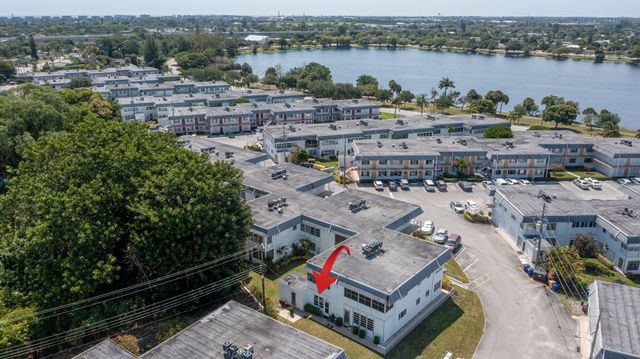 3120 Cynthia Lane 115, Lake Worth Beach, FL 33461