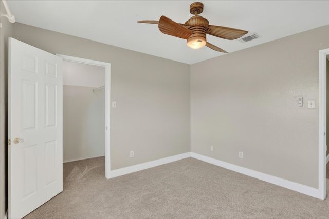 211 Milton Drive, Arlington, TX 76002