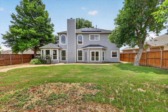 211 Milton Drive, Arlington, TX 76002