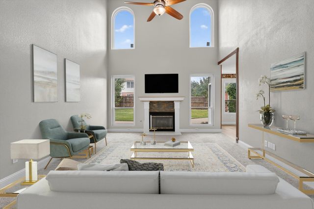 211 Milton Drive, Arlington, TX 76002