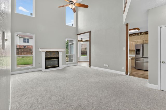 211 Milton Drive, Arlington, TX 76002
