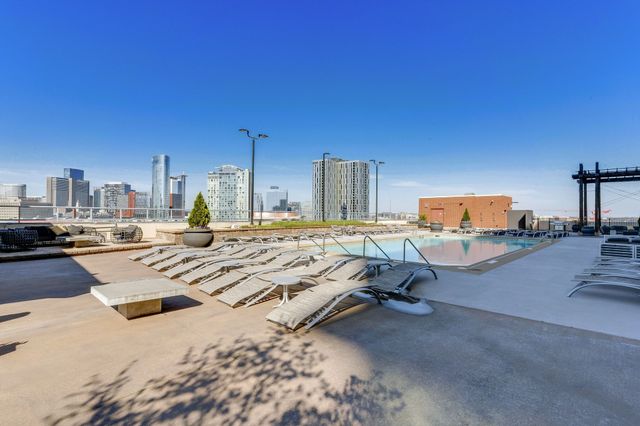 600 12th Ave S Apt 706, Nashville, TN 37203
