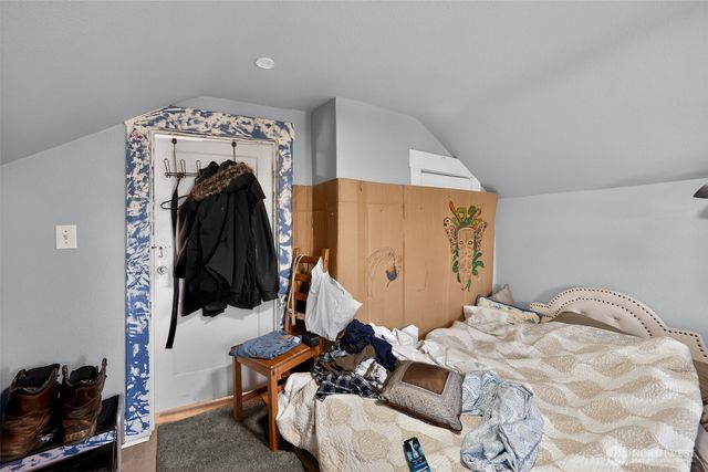 705 E Dearborn Avenue, Shelton, WA 98584