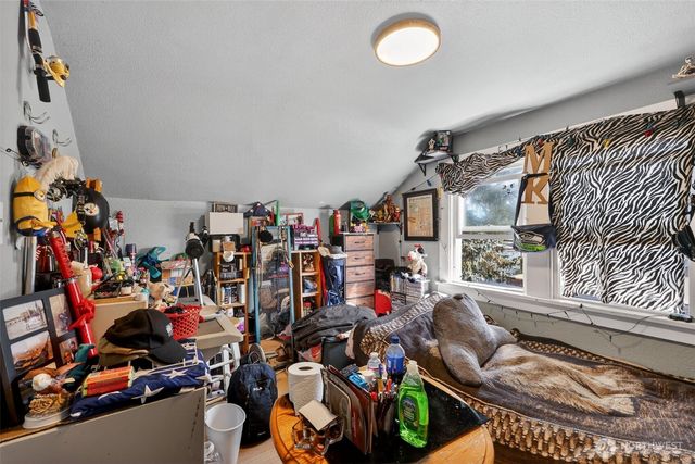 705 E Dearborn Avenue, Shelton, WA 98584