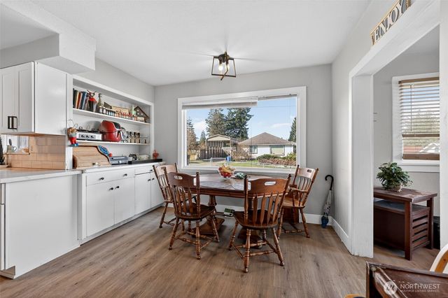 705 E Dearborn Avenue, Shelton, WA 98584