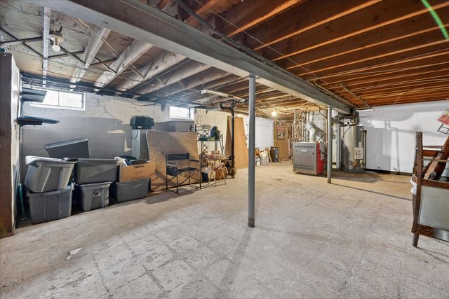 19511 S Greenfield Road, Detroit, MI 48235