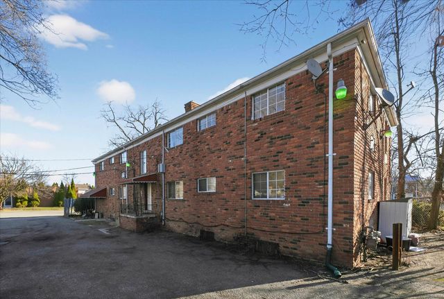 19511 S Greenfield Road, Detroit, MI 48235