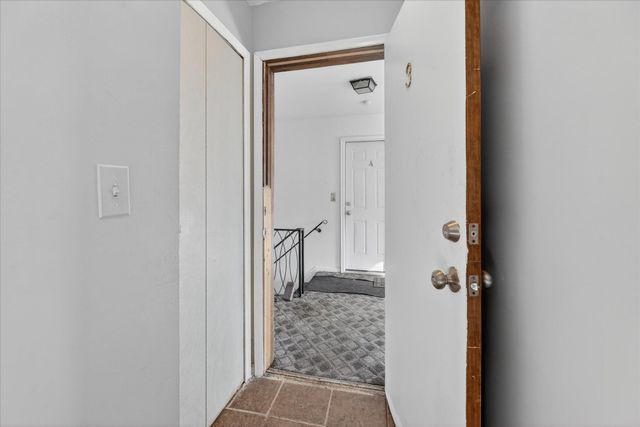 19511 S Greenfield Road, Detroit, MI 48235