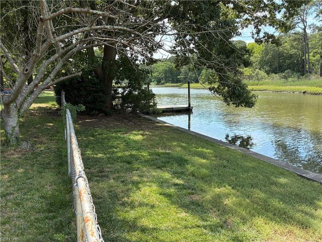 516 Elizabeth Lake DR, Hampton, VA 23669