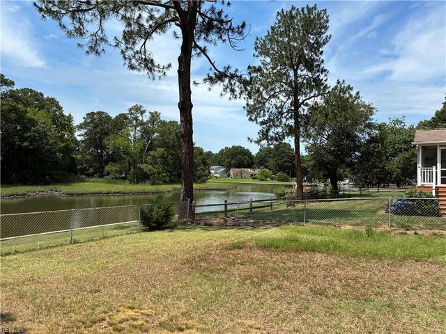 516 Elizabeth Lake DR, Hampton, VA 23669