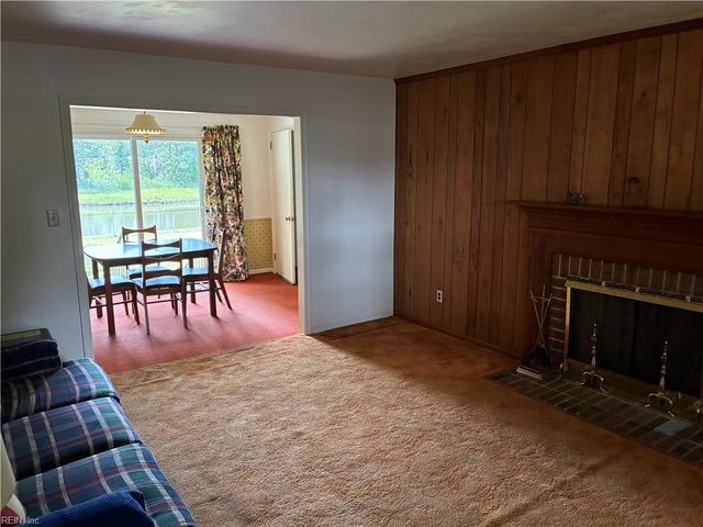 516 Elizabeth Lake DR, Hampton, VA 23669