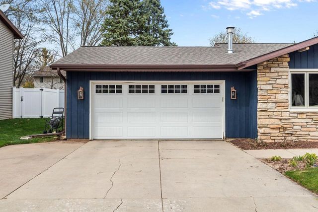3008 E KILLDEER LANE, Appleton, WI 54915