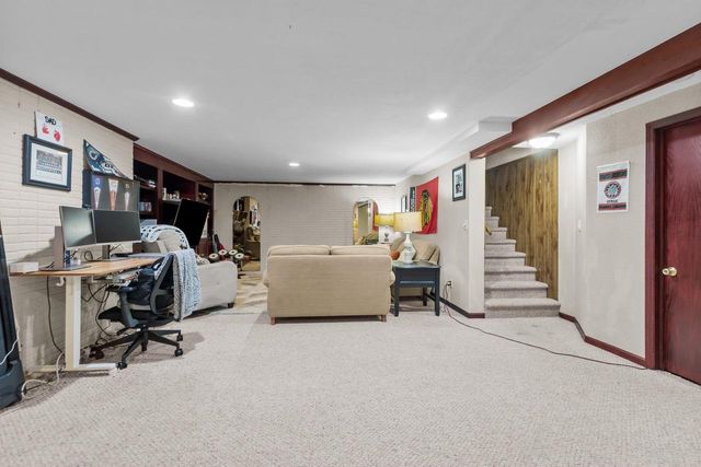 3008 E KILLDEER LANE, Appleton, WI 54915