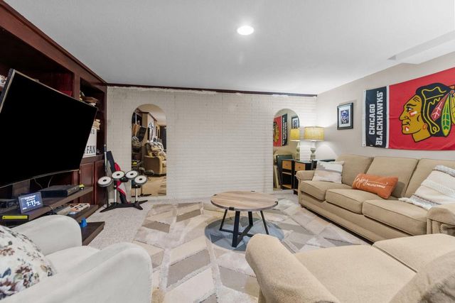 3008 E KILLDEER LANE, Appleton, WI 54915