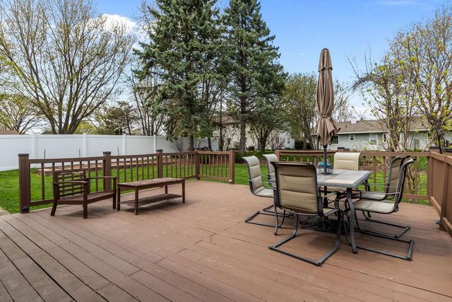 3008 E KILLDEER LANE, Appleton, WI 54915