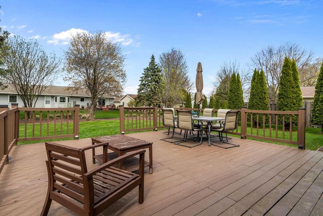 3008 E KILLDEER LANE, Appleton, WI 54915
