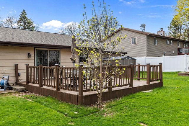 3008 E KILLDEER LANE, Appleton, WI 54915
