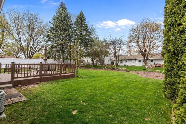 3008 E KILLDEER LANE, Appleton, WI 54915