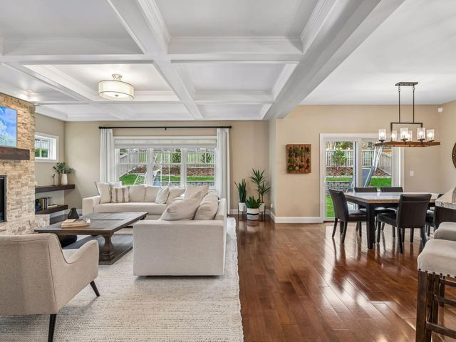 5712 Beard Avenue S, Edina, MN 55410