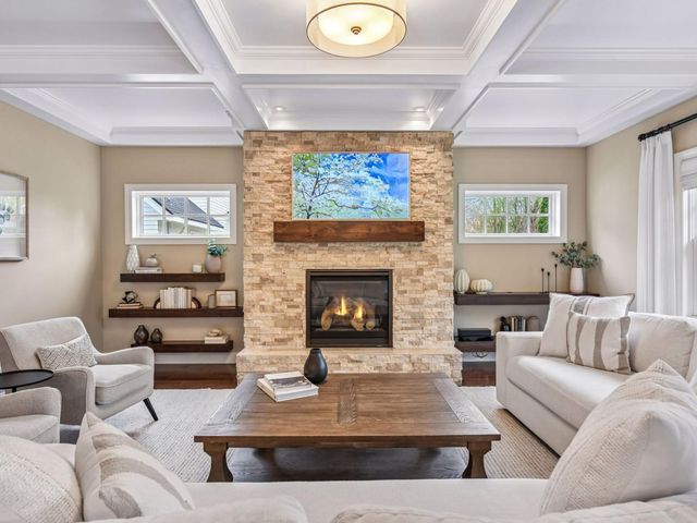 5712 Beard Avenue S, Edina, MN 55410