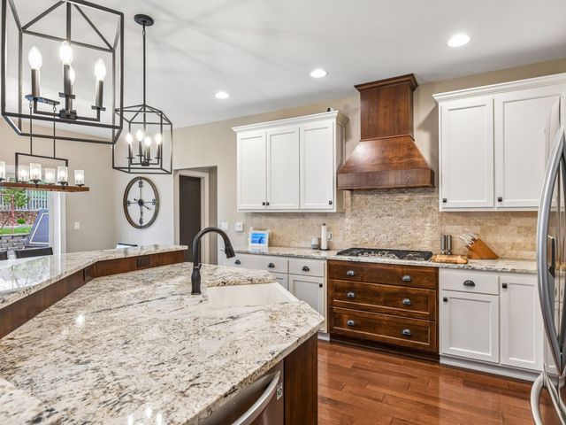 5712 Beard Avenue S, Edina, MN 55410