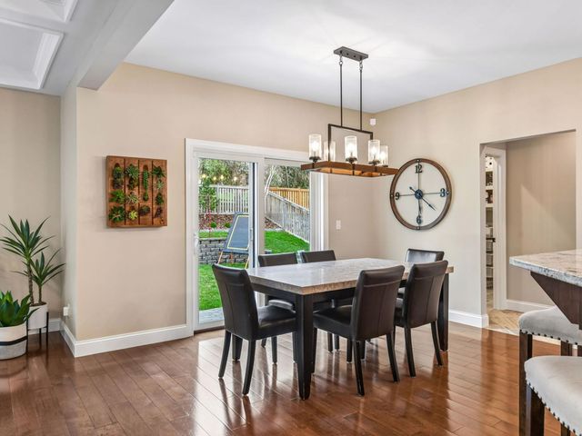 5712 Beard Avenue S, Edina, MN 55410
