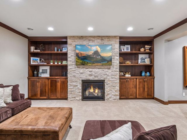 5712 Beard Avenue S, Edina, MN 55410